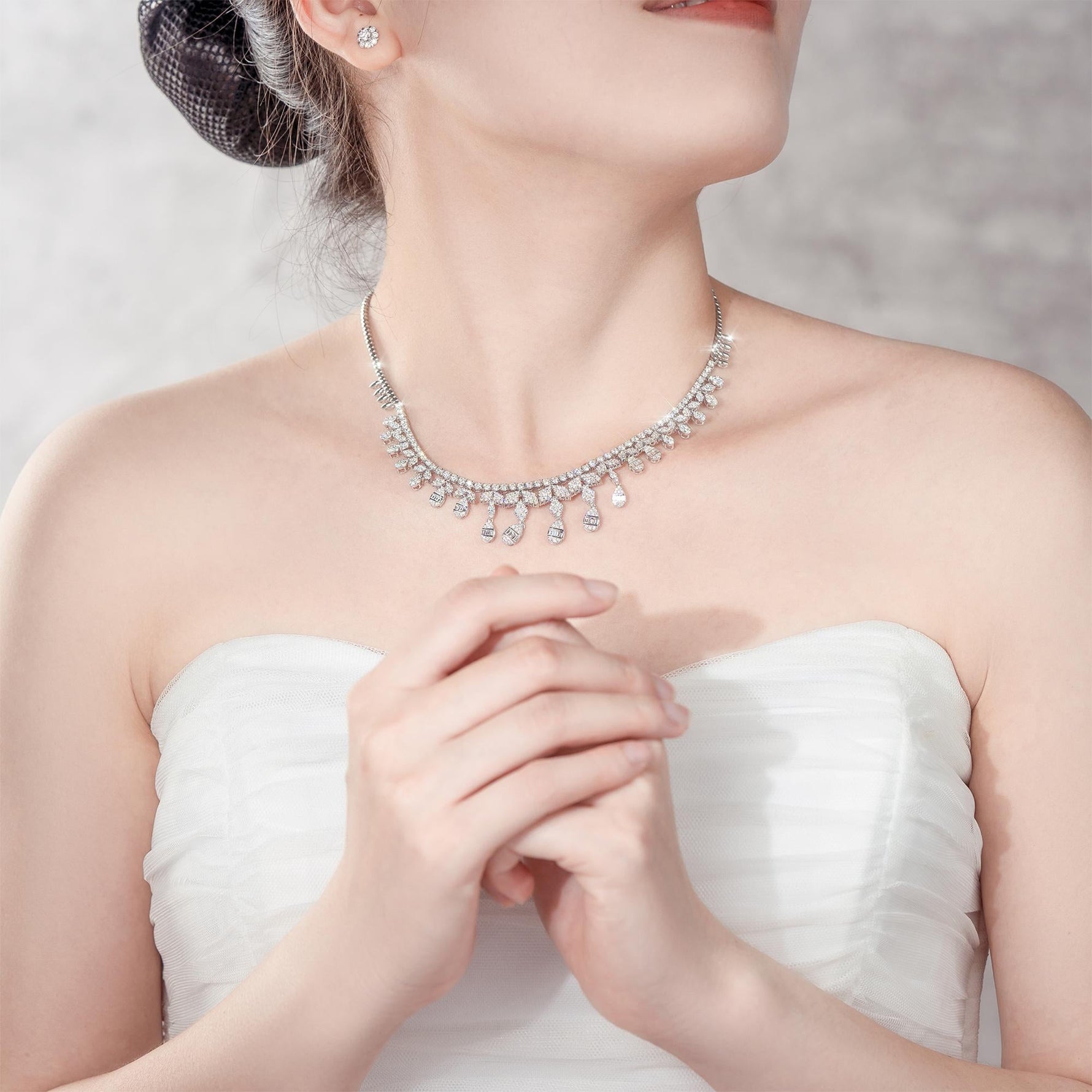 品質信心保證：培育鑽石的國際認證與售後服務 買得放心：實驗室鑽石的 GIA/IGI 認證、雷射刻印與永久保修承諾